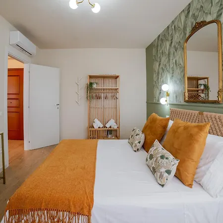 Maison De Vlore 公寓 *